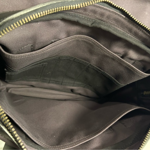 Filson Original Rugged Twill Briefcase, new with tags, excellent condition. - Picture 13 of 15